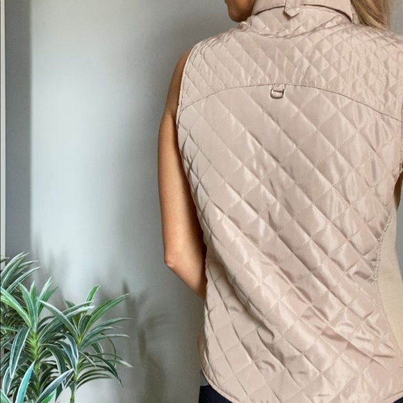 BOUTIQUE VEST!! - Picture 3 of 3